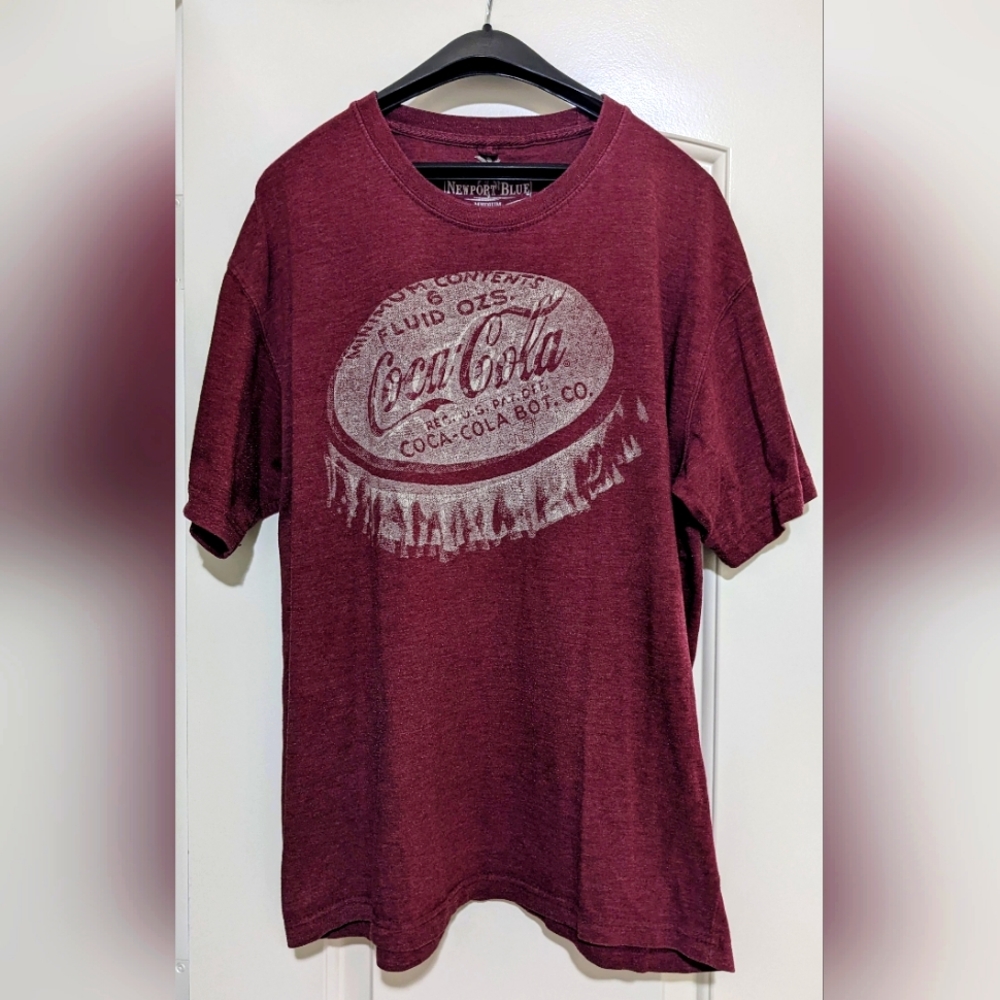 Maroon Coca Cola Bottle Cap Tshirt Newport Blue Size Medium PolyCotton Blend
